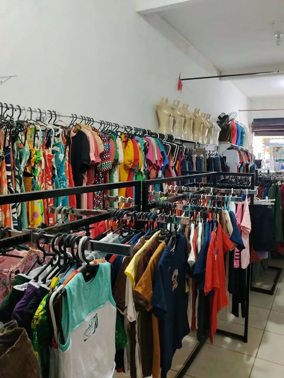 Vendo uma loja de roupa completa - Foto 3