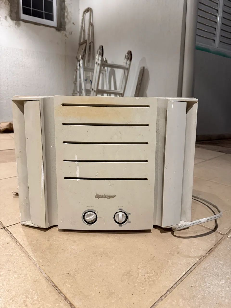 Ar condicionado de janela 7.500btus