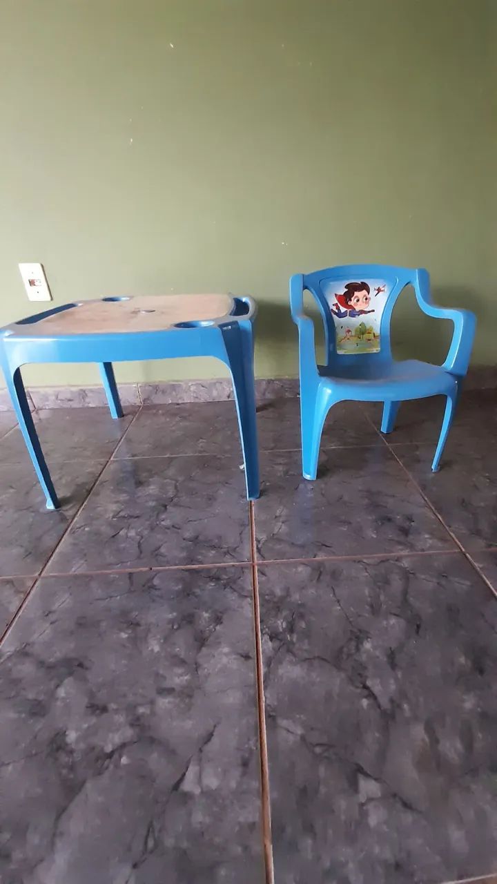 Mesinha infantil 