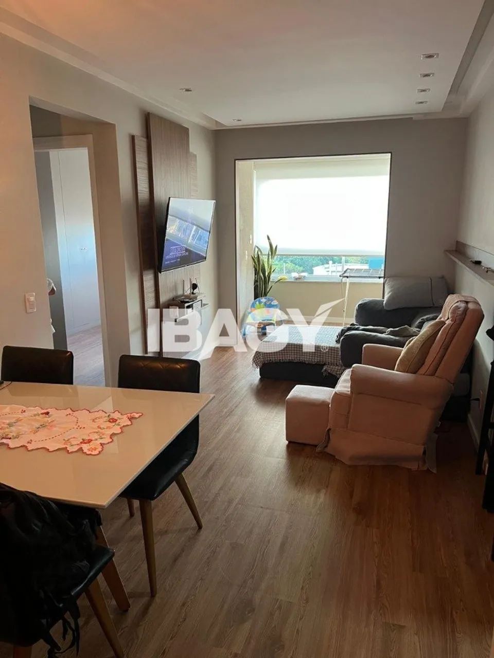 Excelente Apartamento 2 dormitório(s) em Abraão - Florianópolis - Foto 3