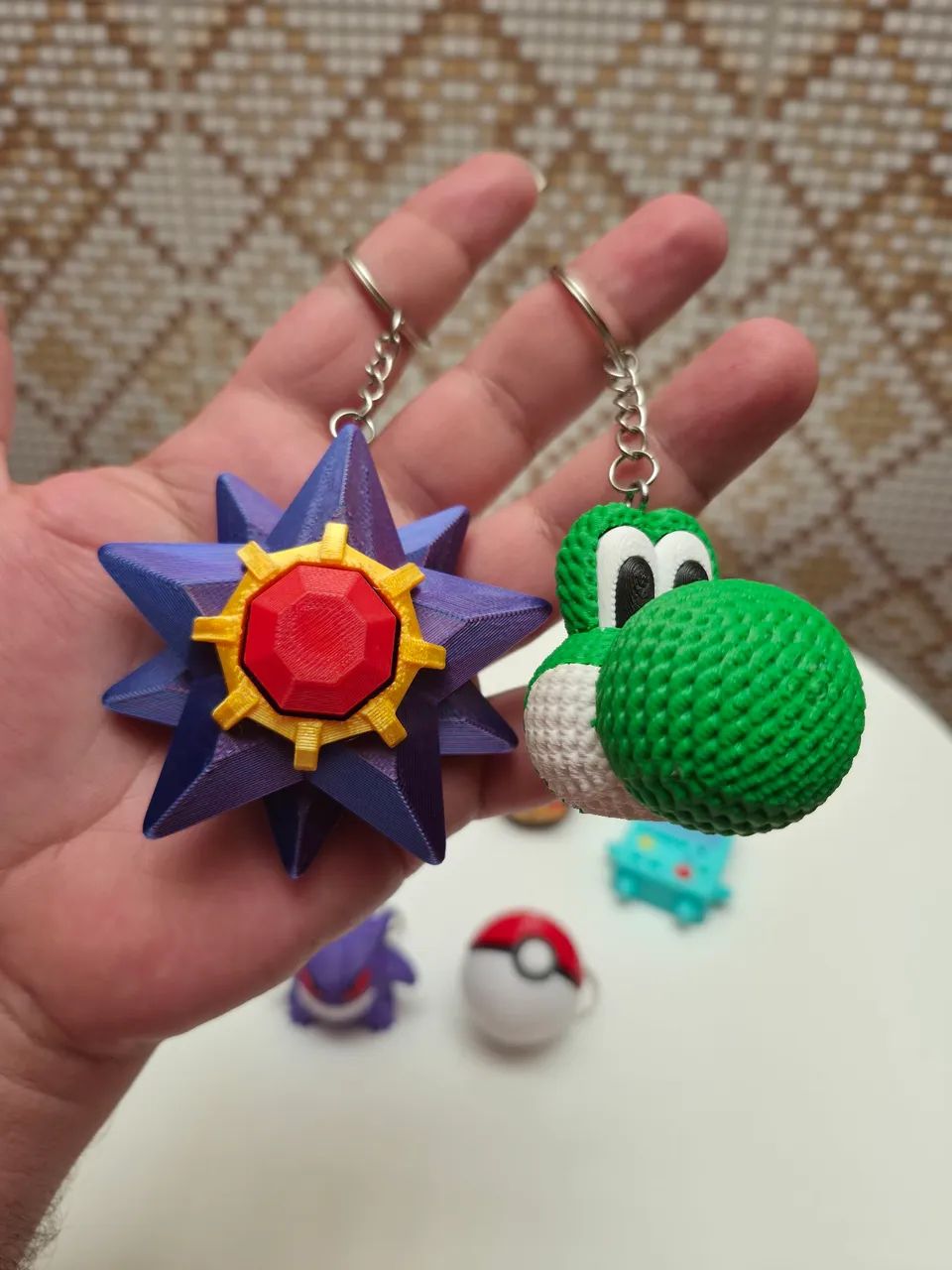 Conjunto com 6 chaveiros de animes diversos em impressão 3D - Foto 3