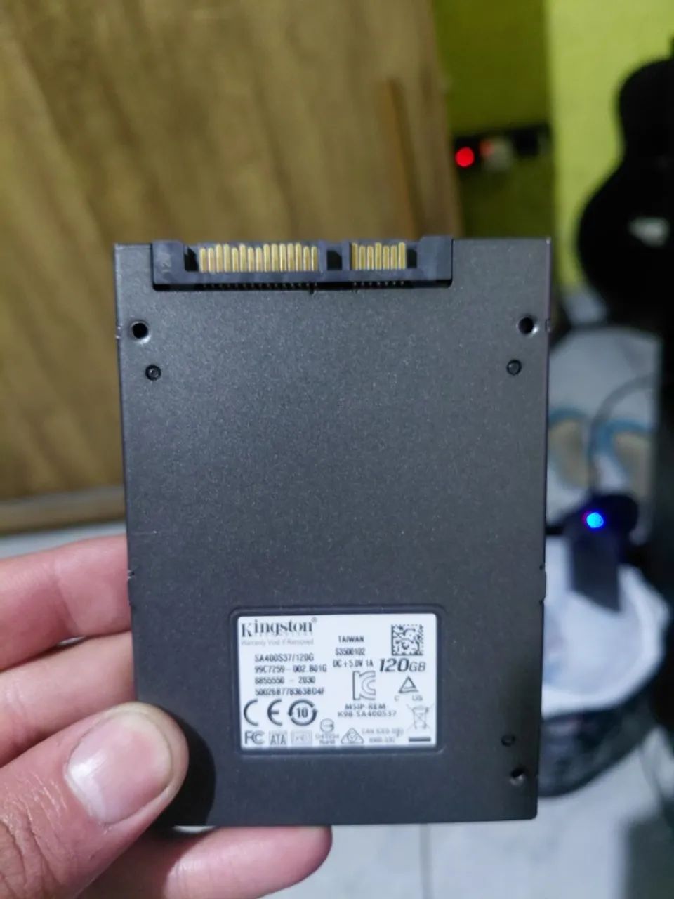 SSD KINGSTON 111GB - Foto 3