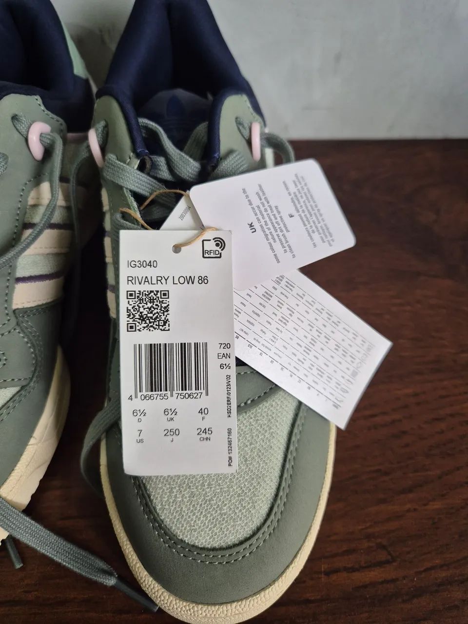 Tênis Adidas Rivalry Low 86 - Foto 4