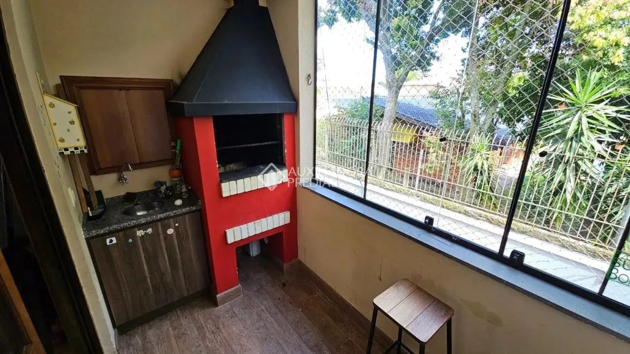 Casa com 3 quartos e 2 vagas de garagem no bairro Tristeza - Foto 11