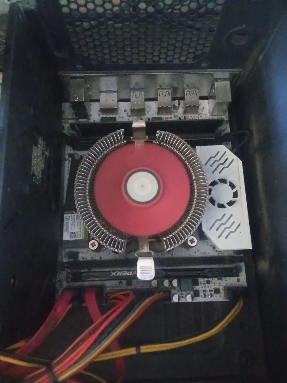 Vendo placa qiyida x99 -d4 compatível com tpm 2.0  e nvme seminova