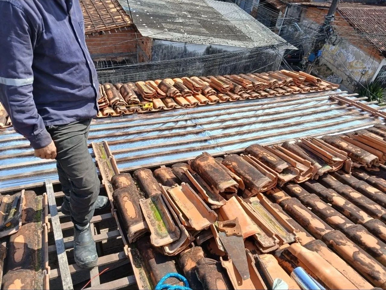 Instalação de manta térmica/telhadista  - Foto 3