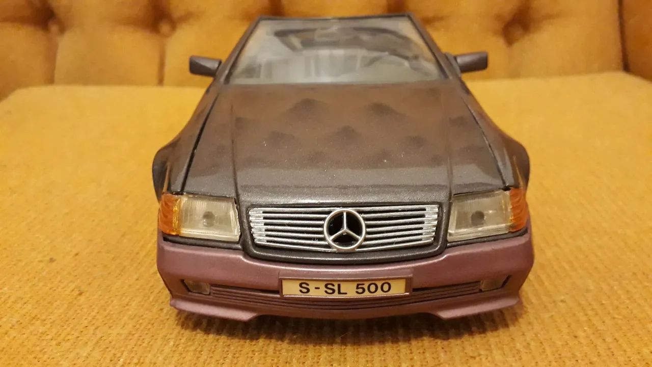 Mercedes Benz 500SL 1989, escala 1:18 Maisto. - Hobbies e coleções