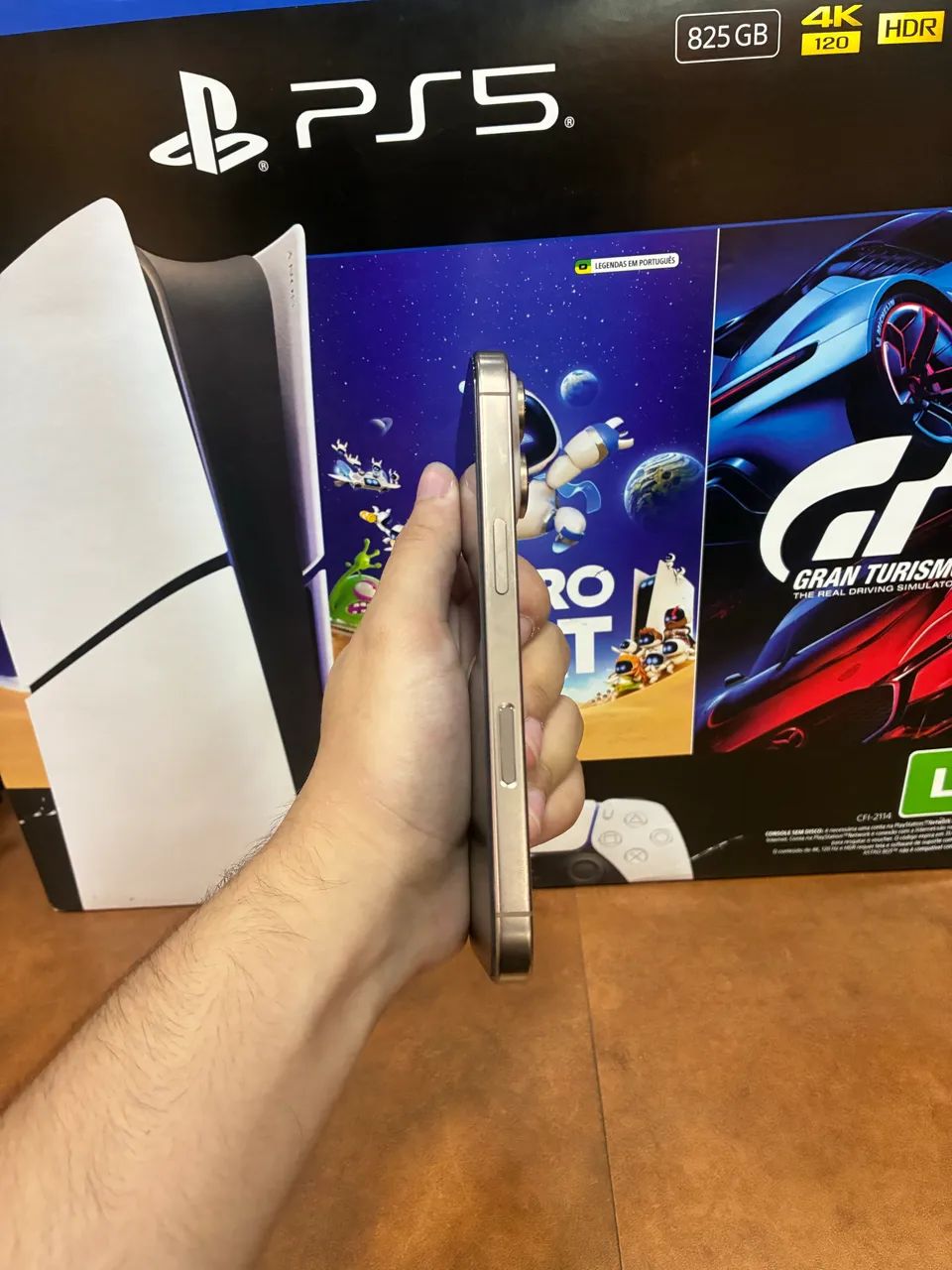 IPHONE 16 PRO 256GB (SEMI ZERADO) - Foto 4