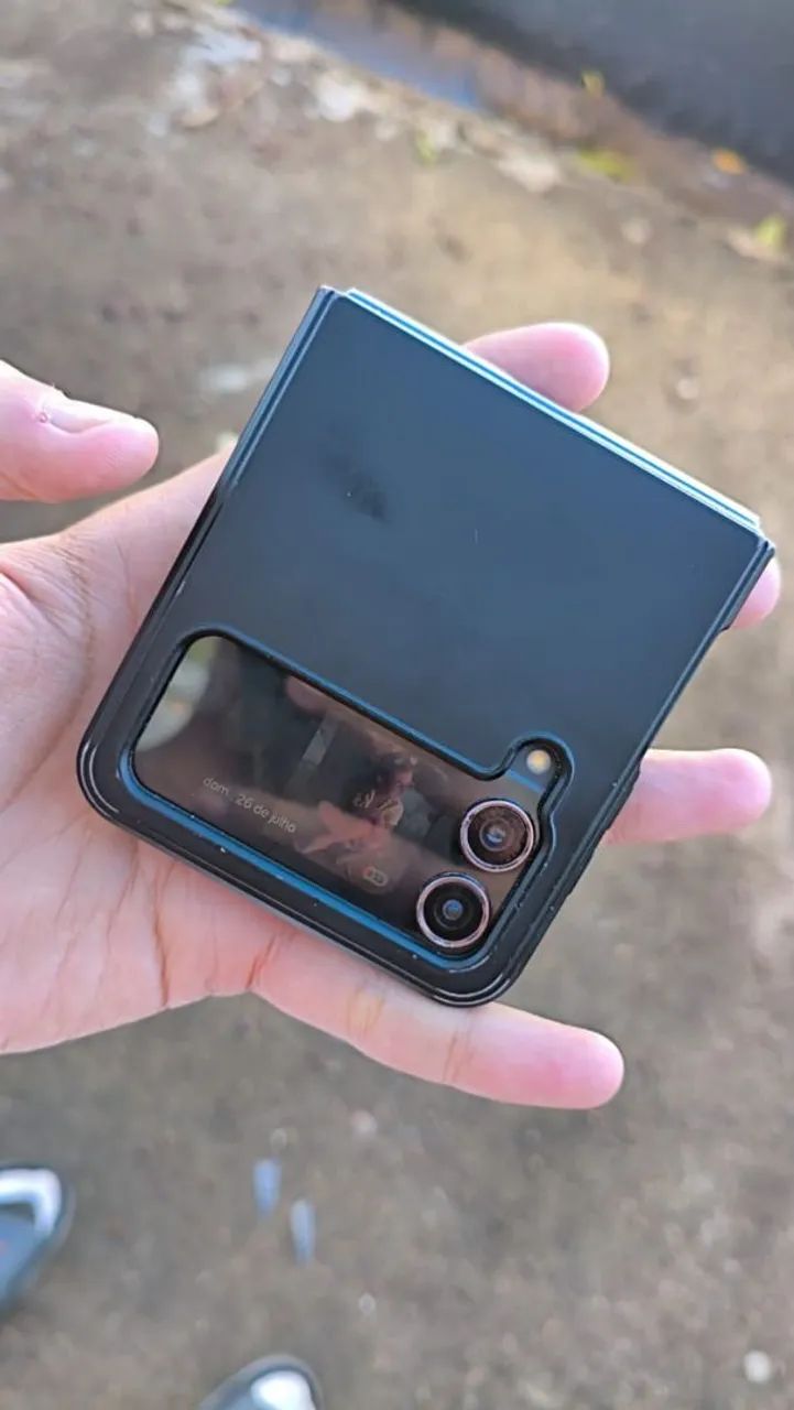 Vendo z flip 4 - Foto 3