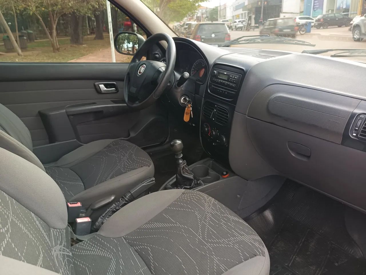 Fiat Strada Working 1.4 MPI Fire Flex 8V CD 2015 - Foto 4
