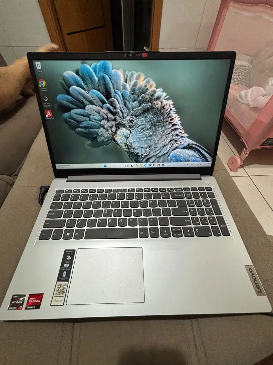 Notebook Lenovo, Ryzen 7, AMD Radeon, tela touch screen.
