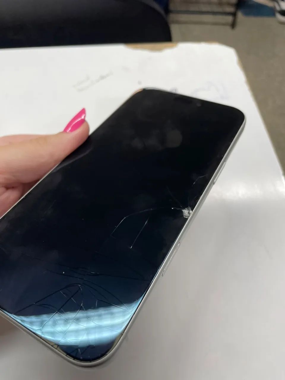 IPHONE 17 pro max  - Foto 3