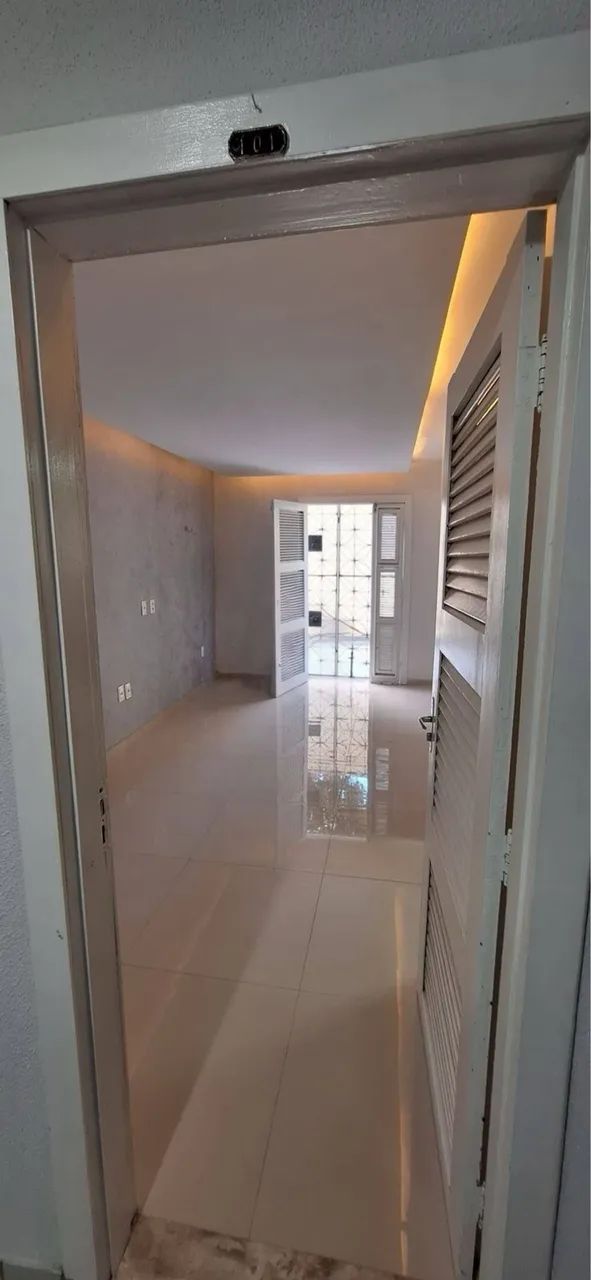 Apartamento em Candeias - Foto 2
