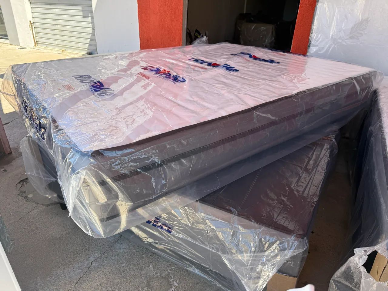 CAMA DE CASAL BASE COM COLCHÃO KIT COMPLETO - Foto 2