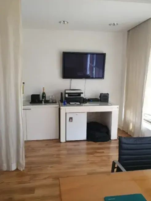 Sala/Conjunto para venda possui 184 metros quadrados - Foto 4