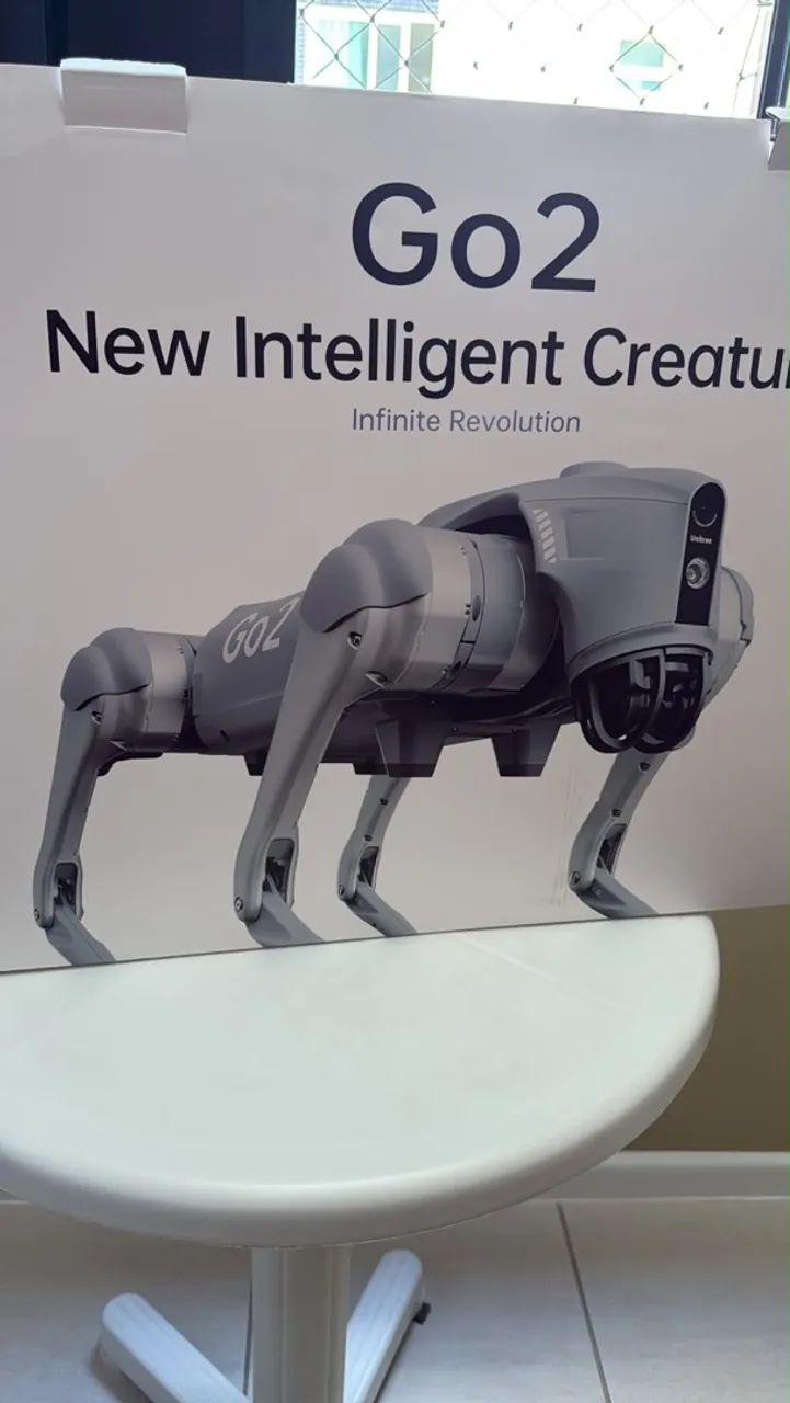 Cachorro robotico go2 go pro