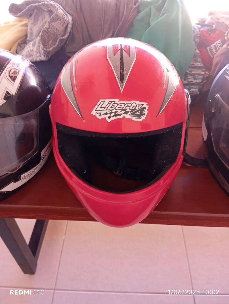 Capacete