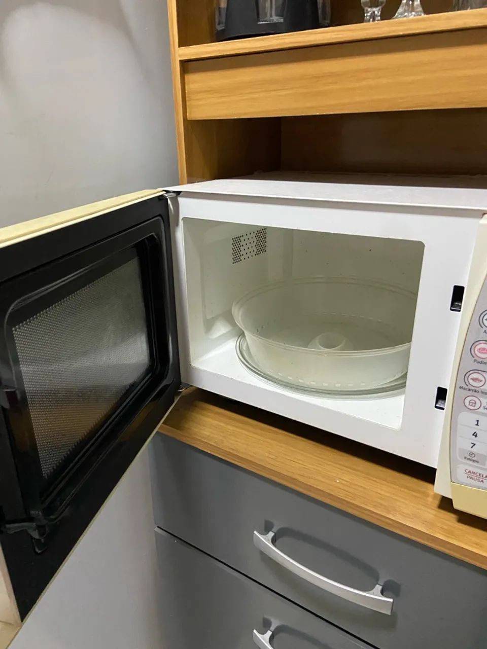 Vende-se microondas Electrolux  - Foto 2
