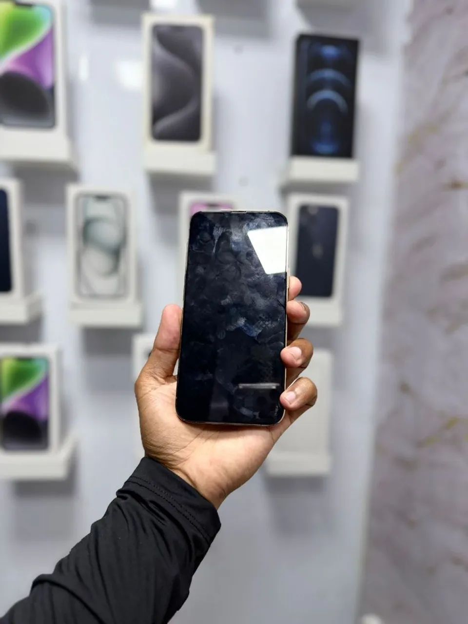 IPHONE 13 PRO MAX 256GB<br>R$ 3.399,00 - Foto 2