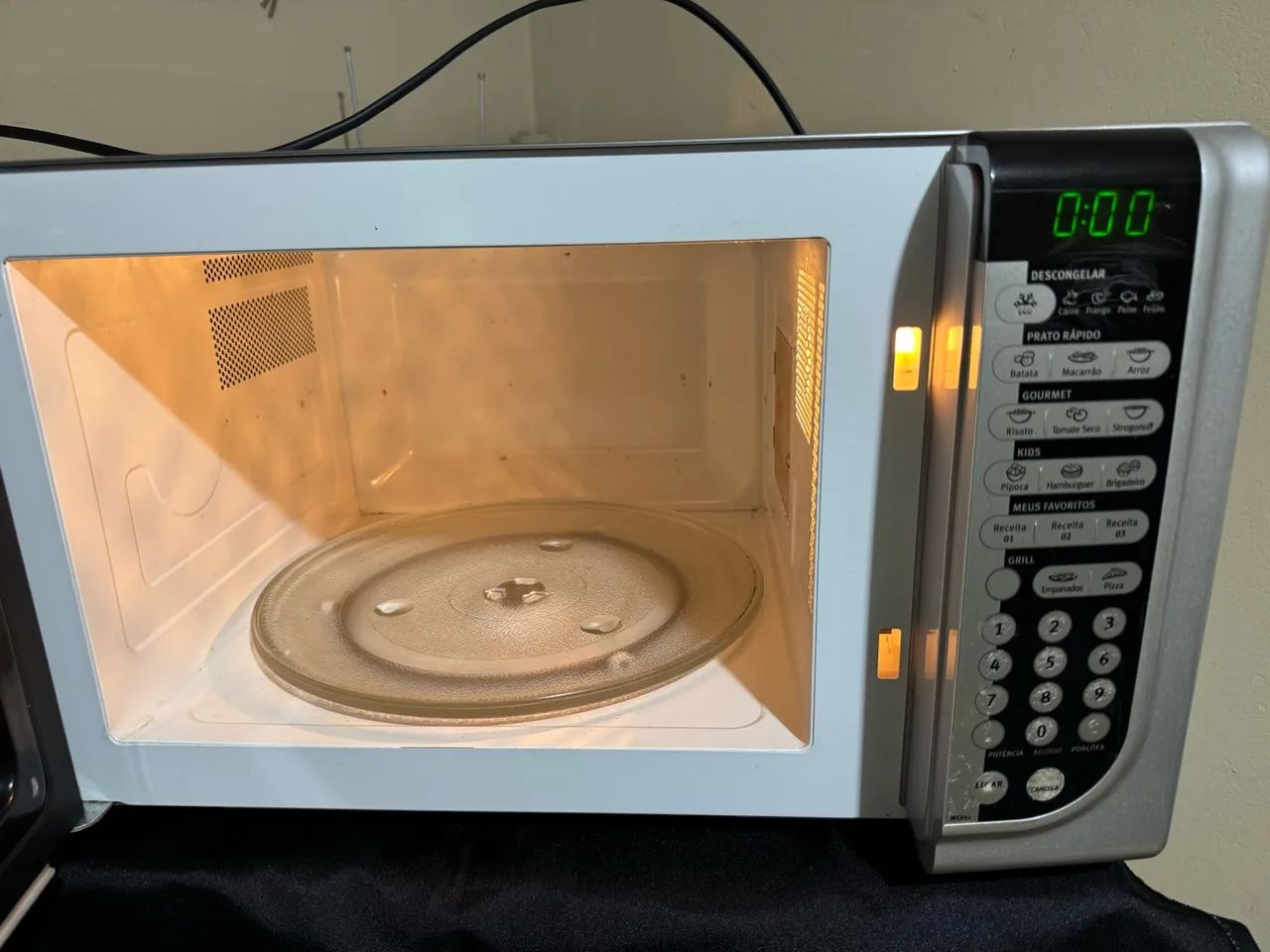 Microondas Eletrolux antioodor - Foto 5