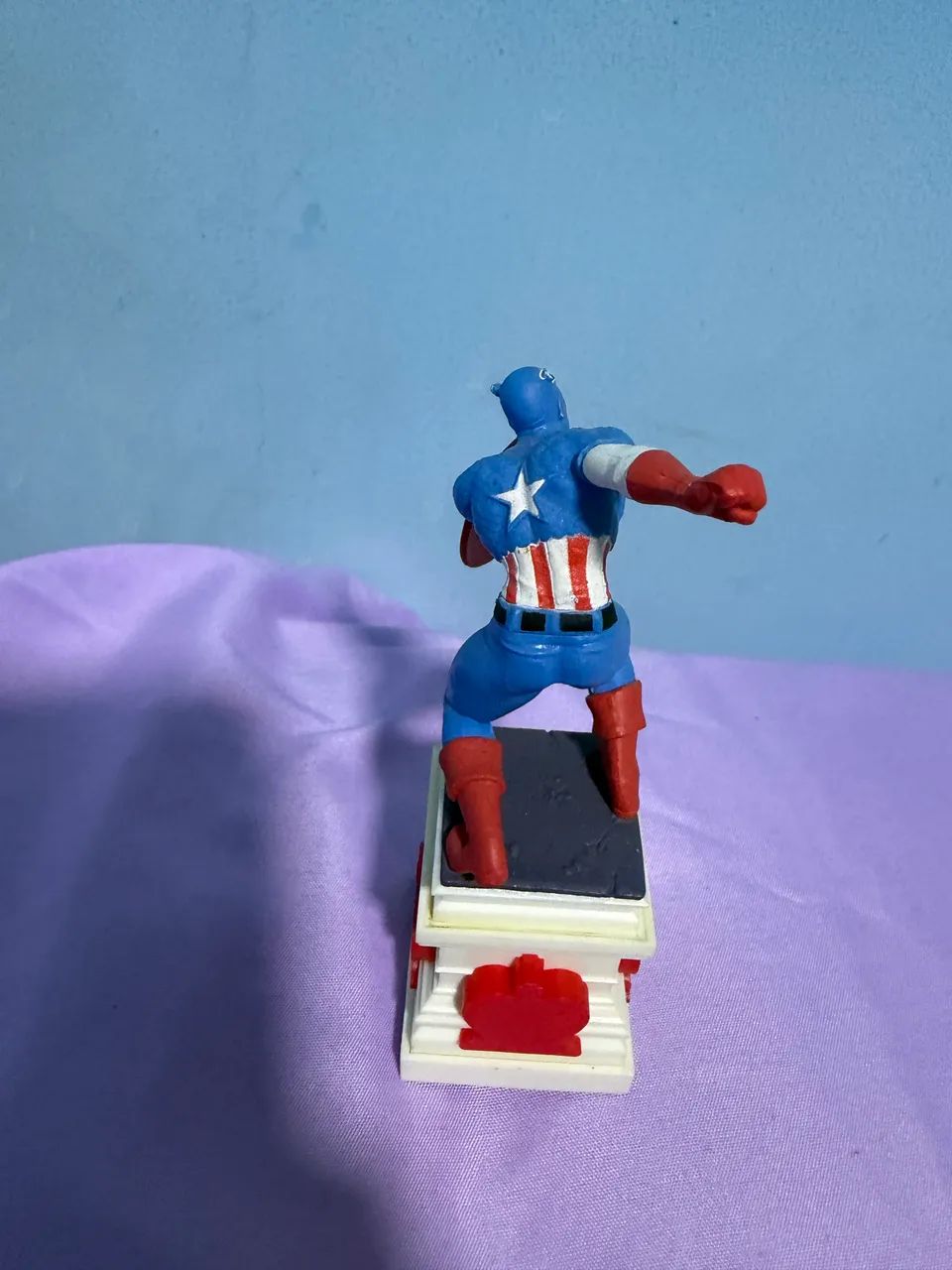 Capitão América - Peça de Xadrez Marvel Planeta Deagostini  - Foto 3