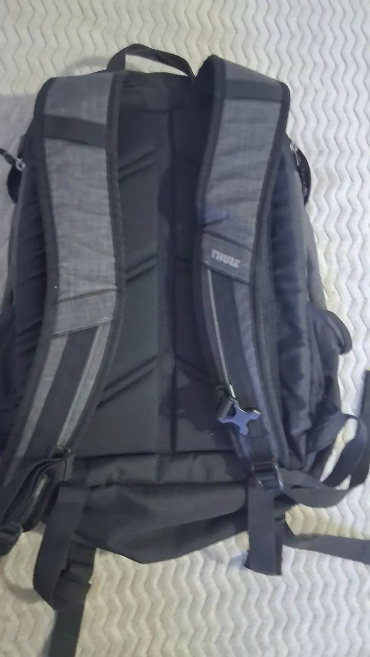 Mochila thule usada - Foto 2