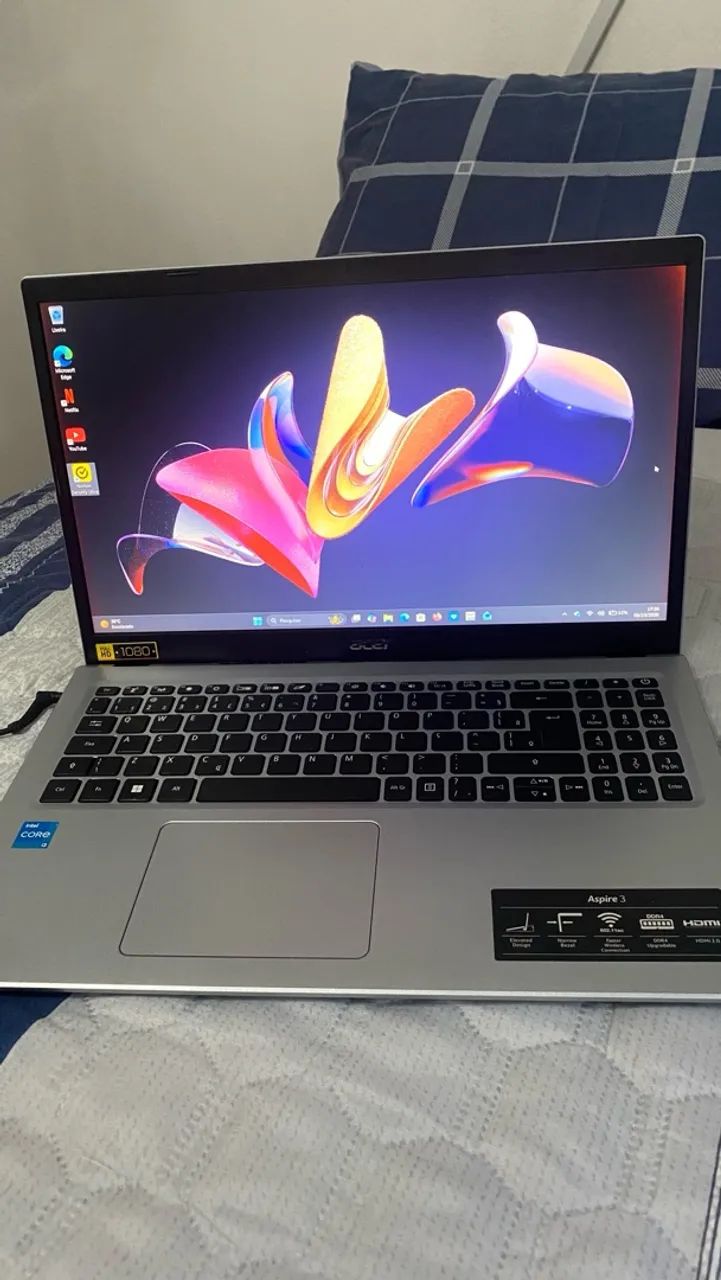 Vende-se notebook acer