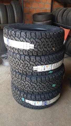Pneu Novo 285/65r18 125/122R BF Goodrich All terrain KO2 (a unidade)