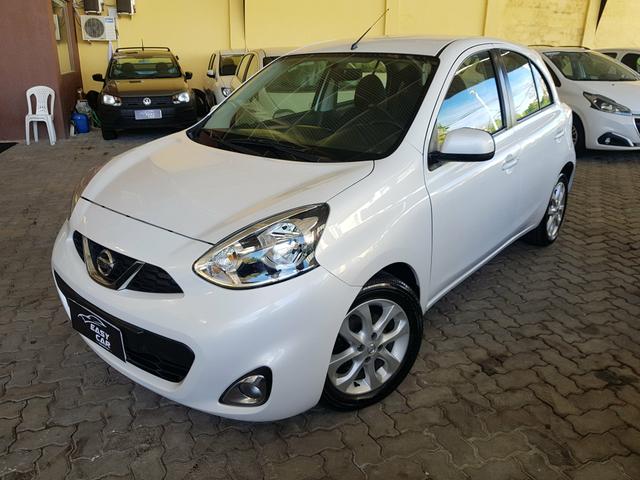 Nissan March 1.6 SV 2017 completo novíssimo