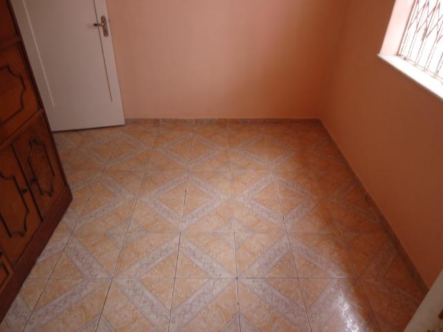Ótima casa linear centro de terreno com 450 metros quadrados - Foto 13