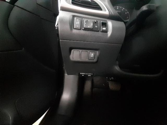 Nissan Sentra Sv 2.0 Flexstart 16v Automático - Foto 8