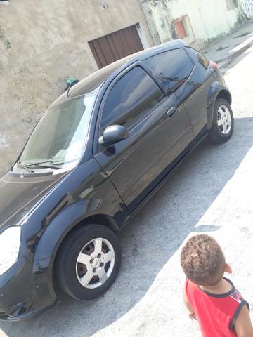 Ford Ka 1.0 muito bom e novo