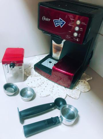 Cafeteira Oster PrimaLatte