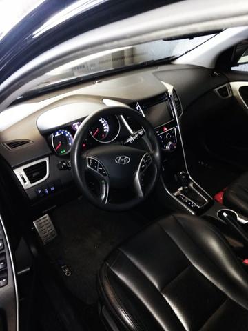 Hyundai i30 - 1.8 - Preto - 2013/2014 - Banco de couro - Foto 2
