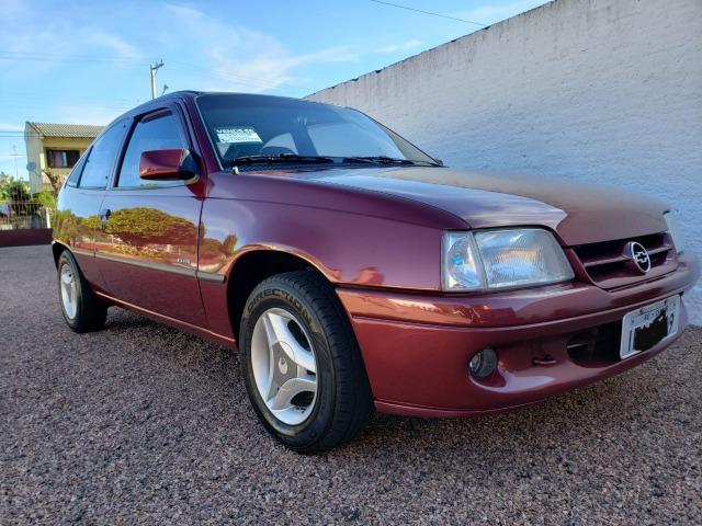 Chevrolet Kadett GL 1.8 EFI - Vermelho Goya Perolizado