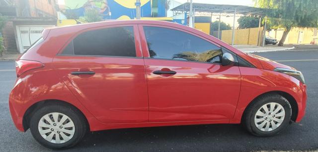 Hyundai Hb20 1.0 Confort 2013 Completo bx km Pneus Novos - Foto 4