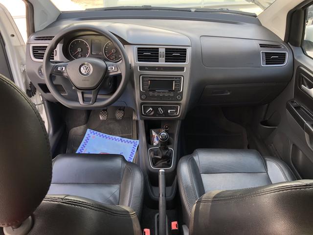 VW Fox Confortline 1.0 2016 - Foto 3