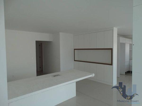 Apartamento com 3 quartos no Villa Toscana - Bairro Meia Praia em Itapema - Foto 3