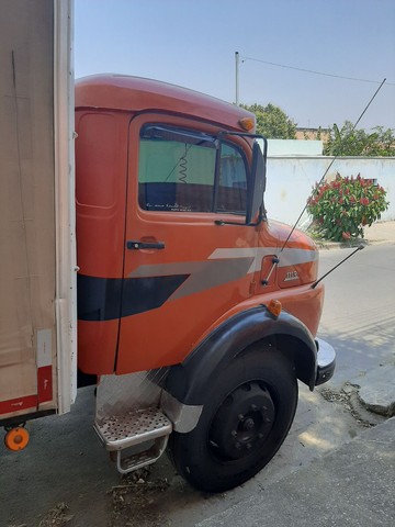 VENDO OU TROCO MB 1113 SIDER