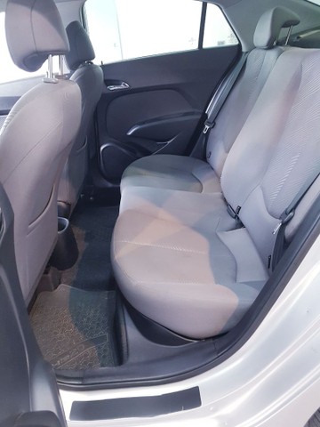 HB20S 2015 COMFORT 1.6 AUTOM GNV