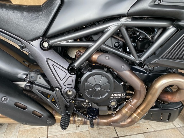DUCATI DIAVEL DARK 162CV
