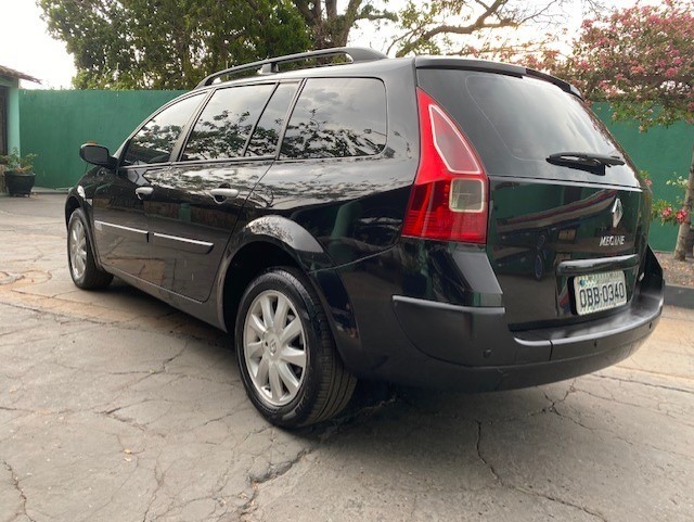 RENAULT MEGANE GRAND TOUR 1.6 FLEX 2013. CARRO IMPECÁVEL C/ MANUAL E CHAVE RESERVA