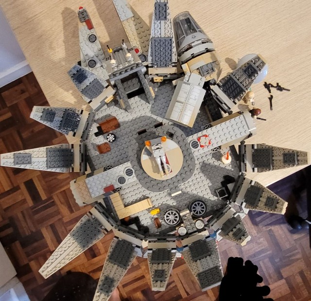 Lego millennium falcon - Foto 2