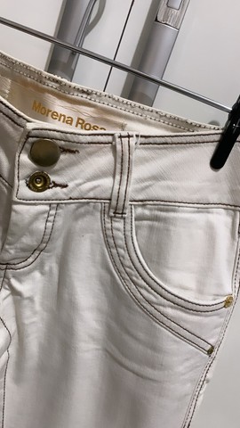 Calça Jeans Morena Rosa (TAM: 38/40) - Foto 4