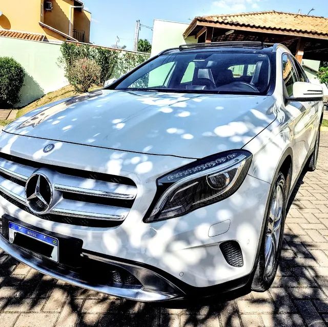 MERCEDES-BENZ GLA-200 Usados e Novos - São José Dos Campos, SP