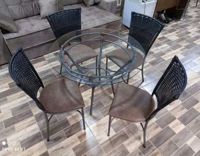Mesa de Jantar Larissa 4 cadeiras *nova embalada