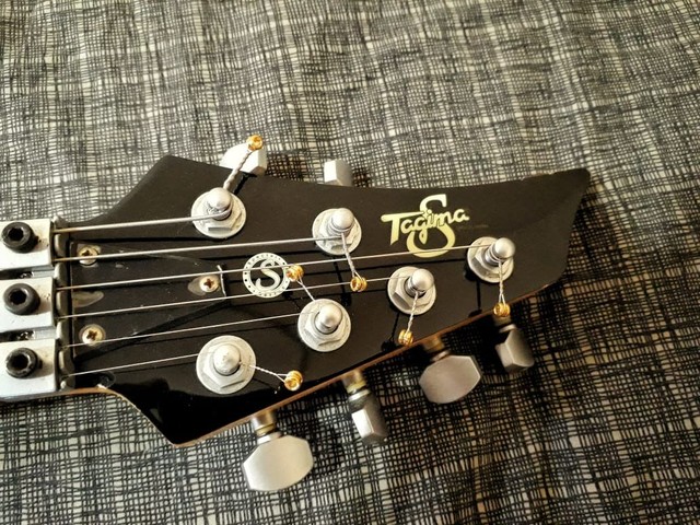 Guitarra Tagima Zero - Foto 4