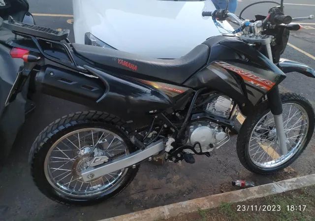 lander 2014, moto super conservada, pneus e motor novos
