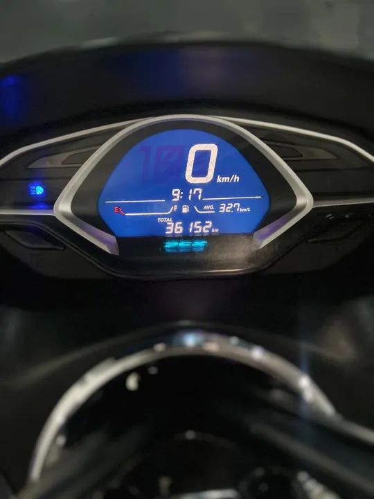 Honda PCX 150 150 cc  - Foto 5