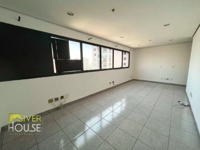 Sala para venda ou Locação no metro São Judas
